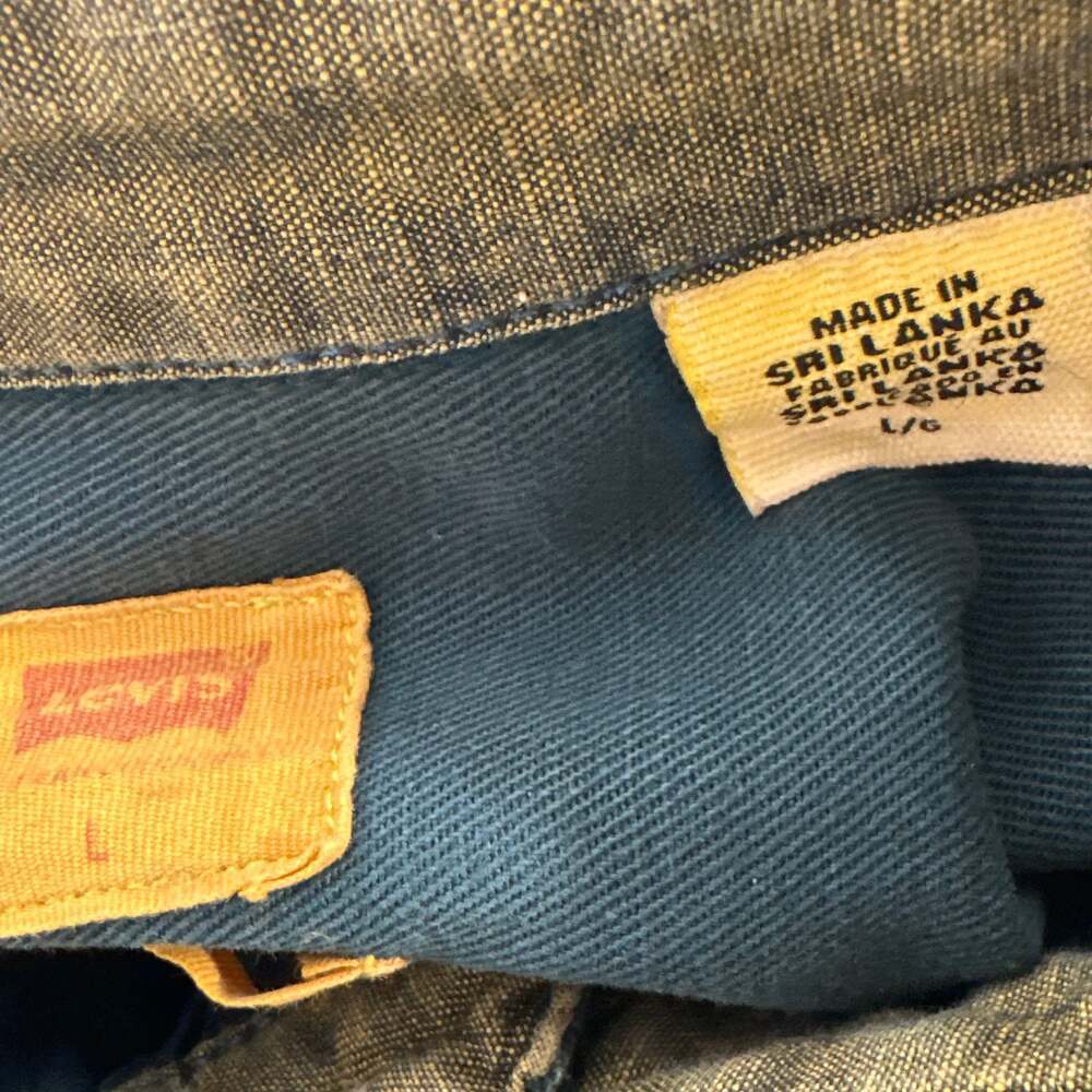 Levi's Classic Worker Overshirt in Green Garment Dye - Picture 7 of 13